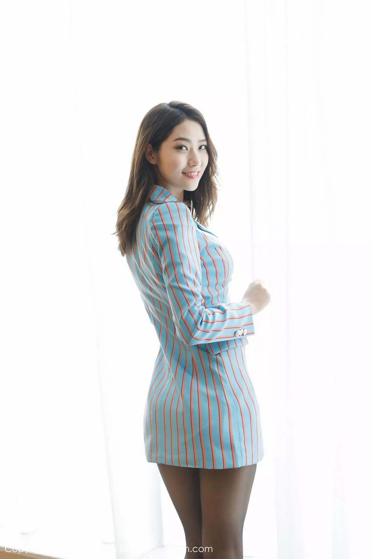 [Imiss爱蜜社]第472期方子萱写真-秀人资源网